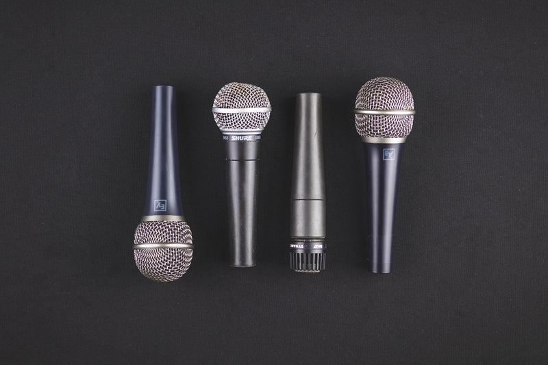 the difference between omnidirectional and directional microphones for office headsets