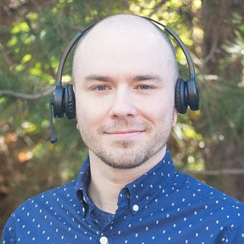 Johnny wearing a Leitner LH275 wireless phone and computer headset