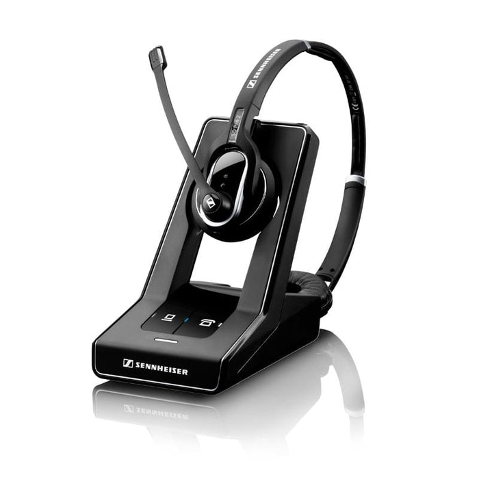 The SD Pro2 is super-comfy with two silky-soft leatherette ear cushions