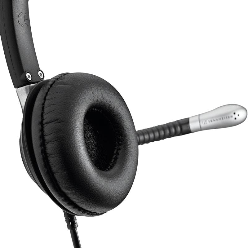 The super soft & comfy earpad will have you forgetting you're wearing a headset!