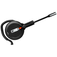 Internal busy light indicates when you're on a call